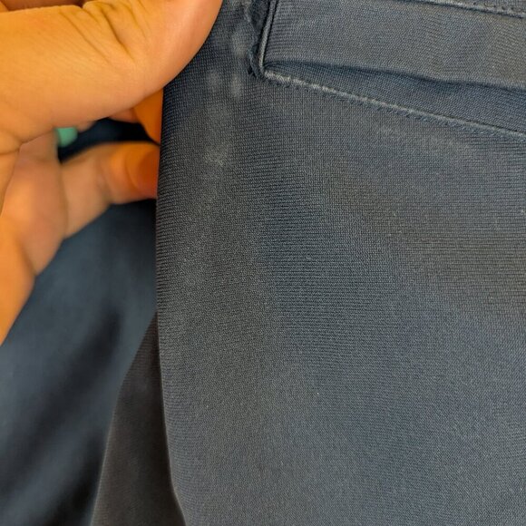 Lululemon Commission Slim-Fit Pant in Navy, Sz 31 - Picture 6 of 10